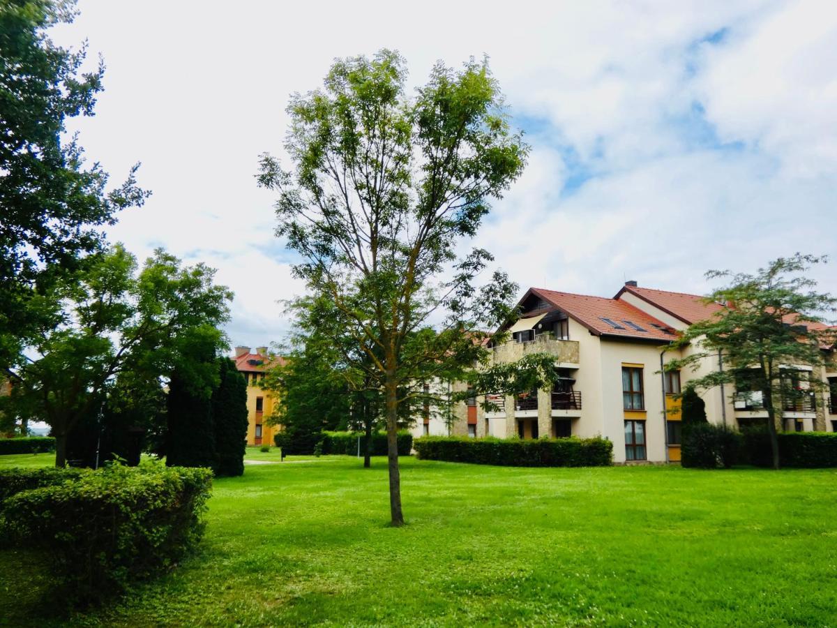 Fortuna Golf Apartman Bük Exterior foto